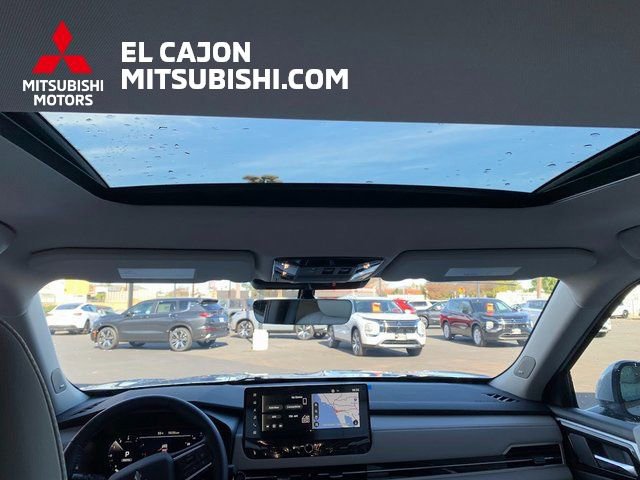 New 2026 Mitsubishi Outlander SEL image 22