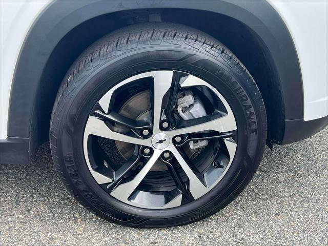 Used 2024 Chevrolet Trax RS w/ Driver Confidence Package image 8