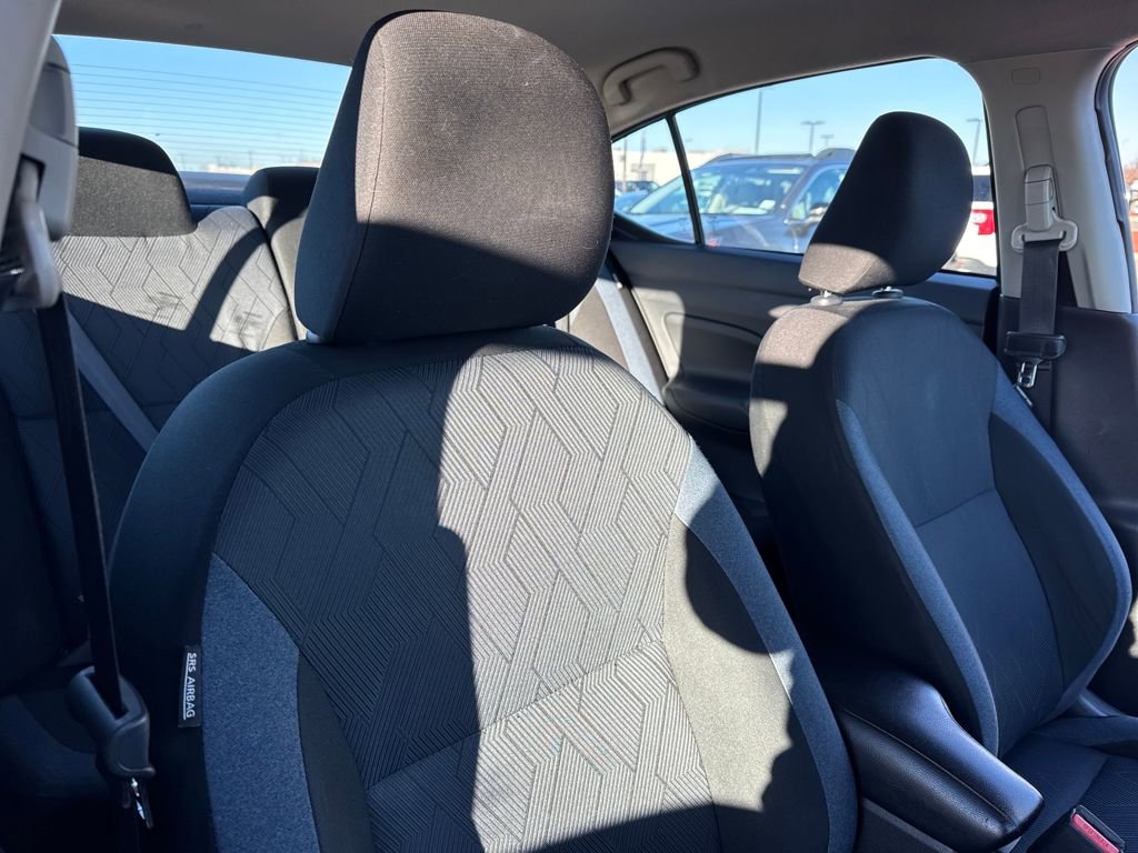 Used 2023 Nissan Versa SV image 27