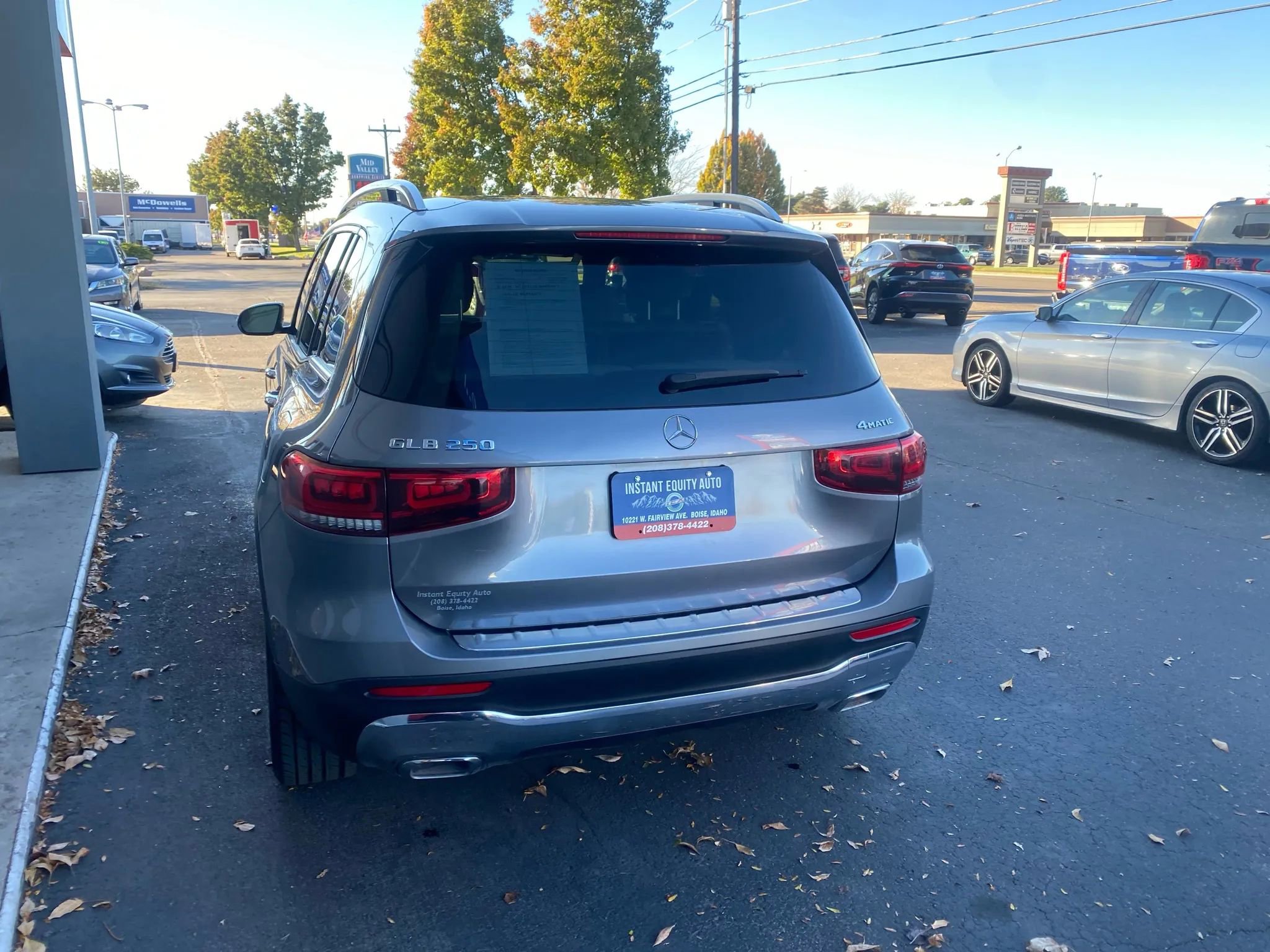 Used 2021 Mercedes-Benz GLB 250 4MATIC image 21