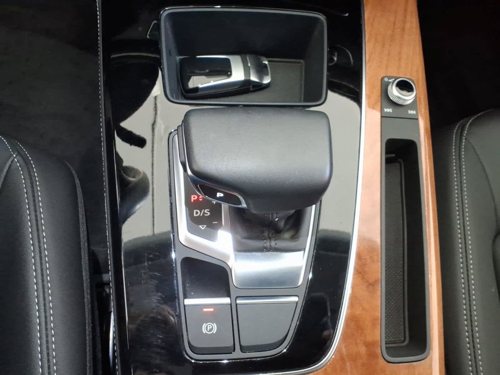 Used 2023 Audi Q5 2.0T Premium Plus w/ Premium Plus Package AWD/4WD image 27