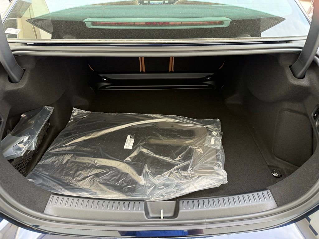 New 2026 Mercedes-Benz E 350 Sedan image 18
