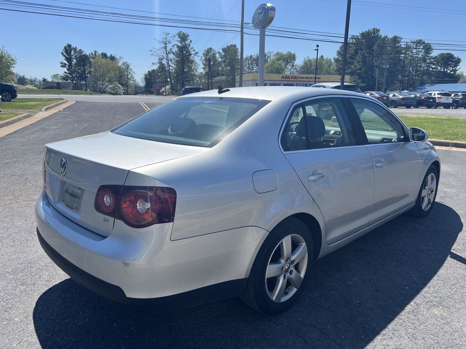 Used 2008 Volkswagen Jetta SE image 5