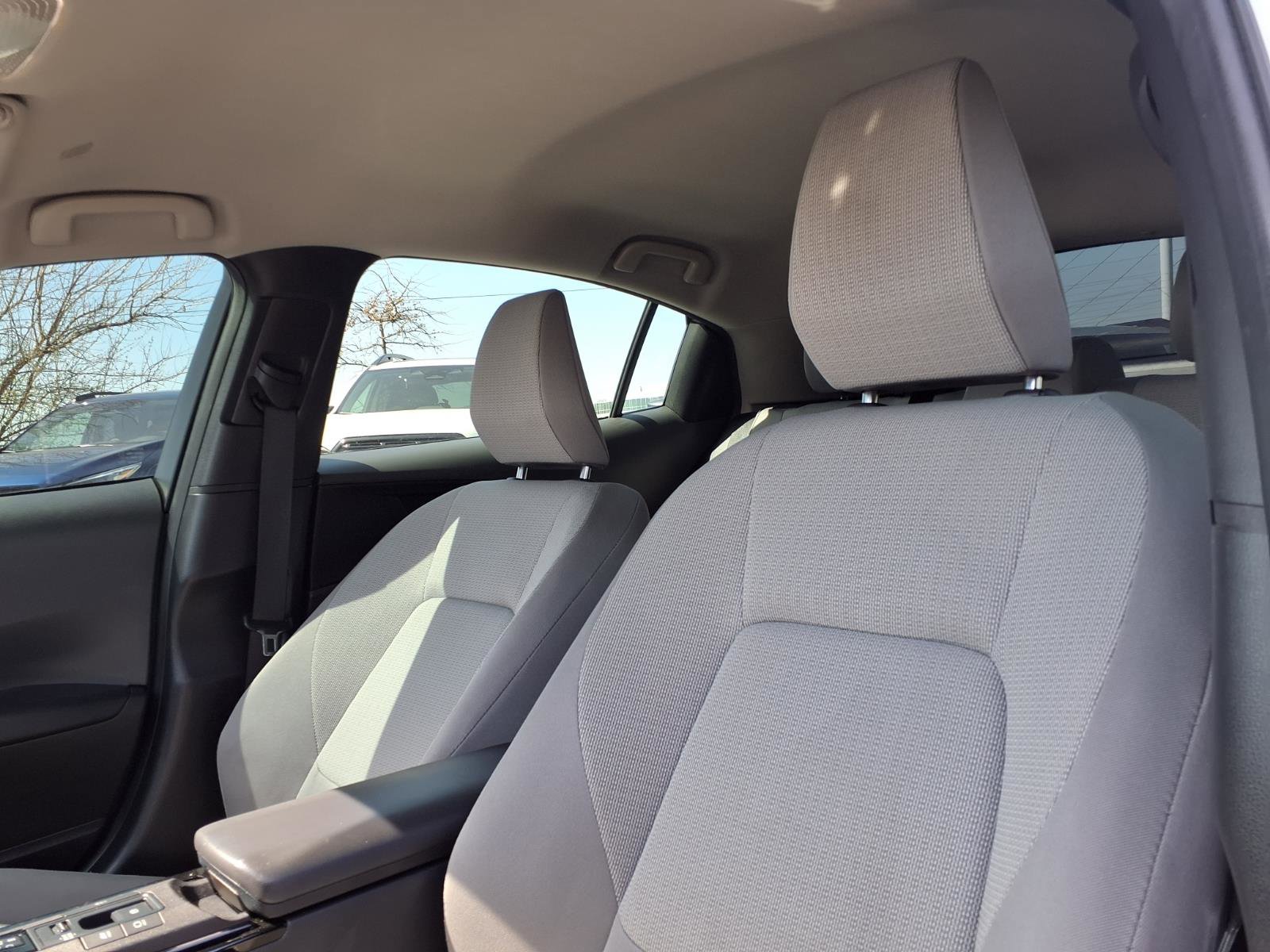 Used 2023 Toyota Prius LE image 27