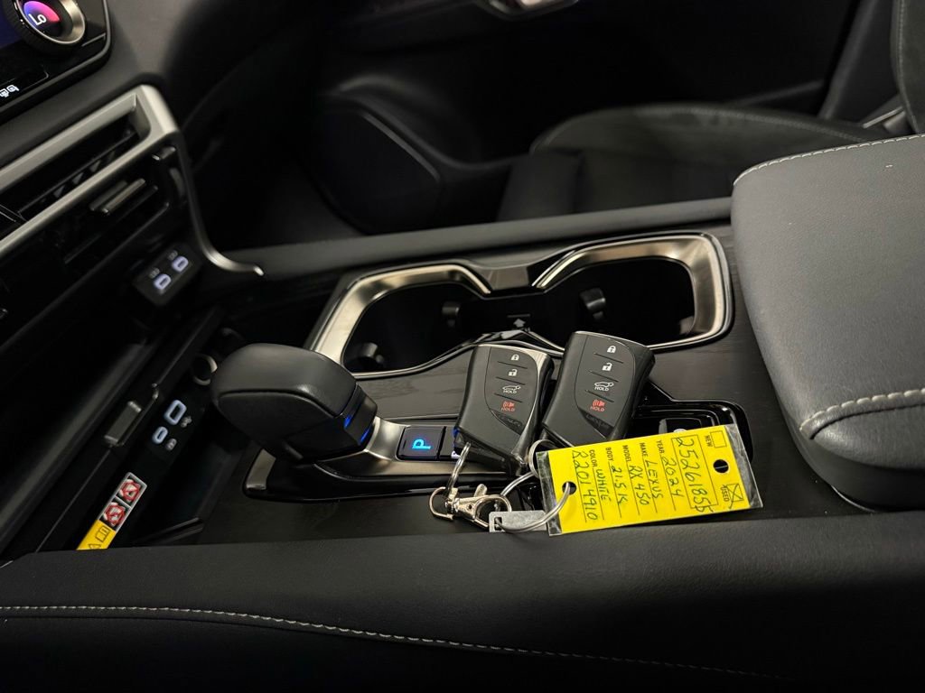 Used 2024 Lexus RX 450h AWD w/ Convenience Package image 15