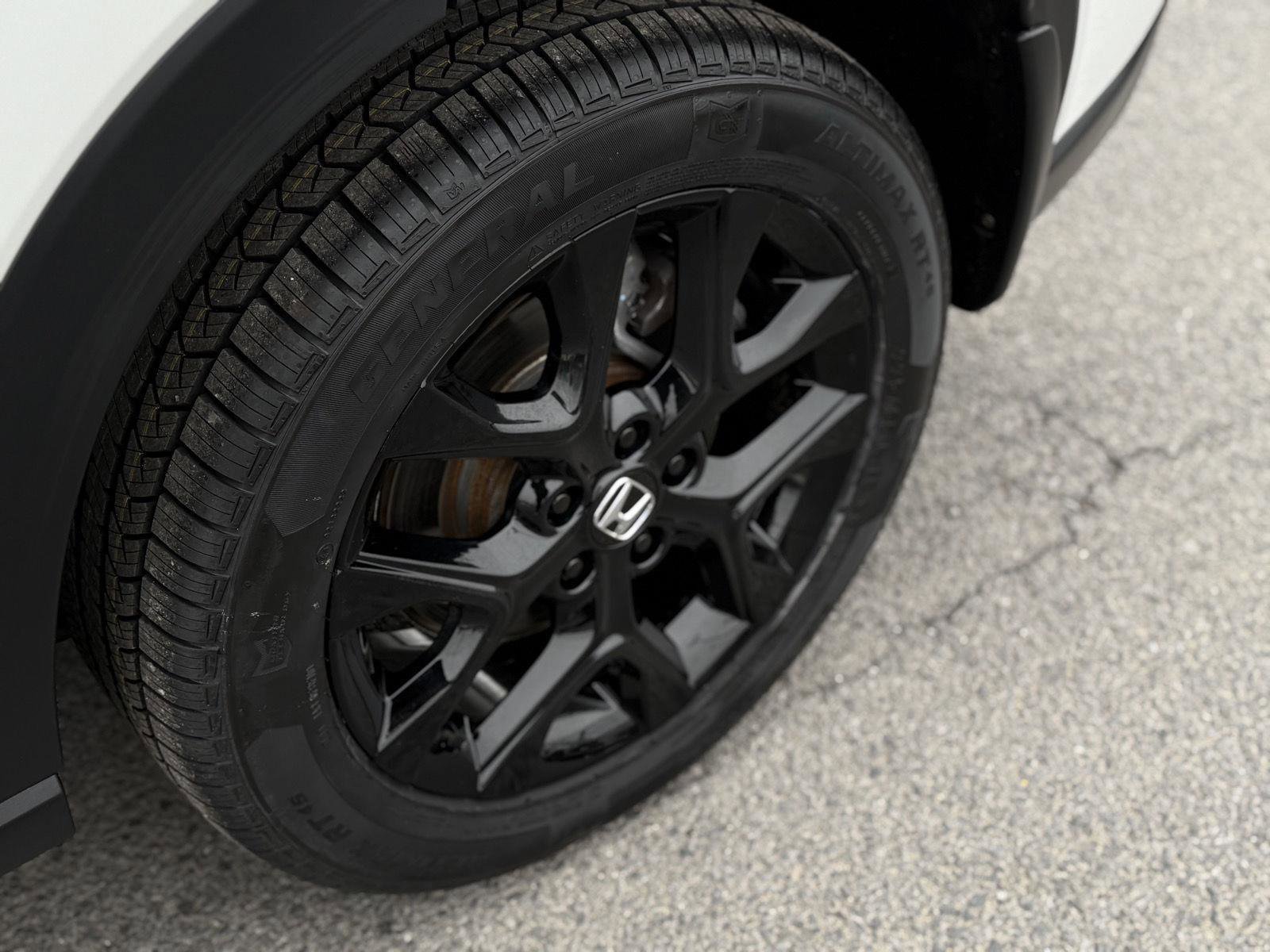 Certified 2024 Honda HR-V Sport image 11