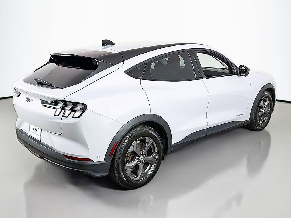 Used 2023 Ford Mustang Mach-E Select image 9