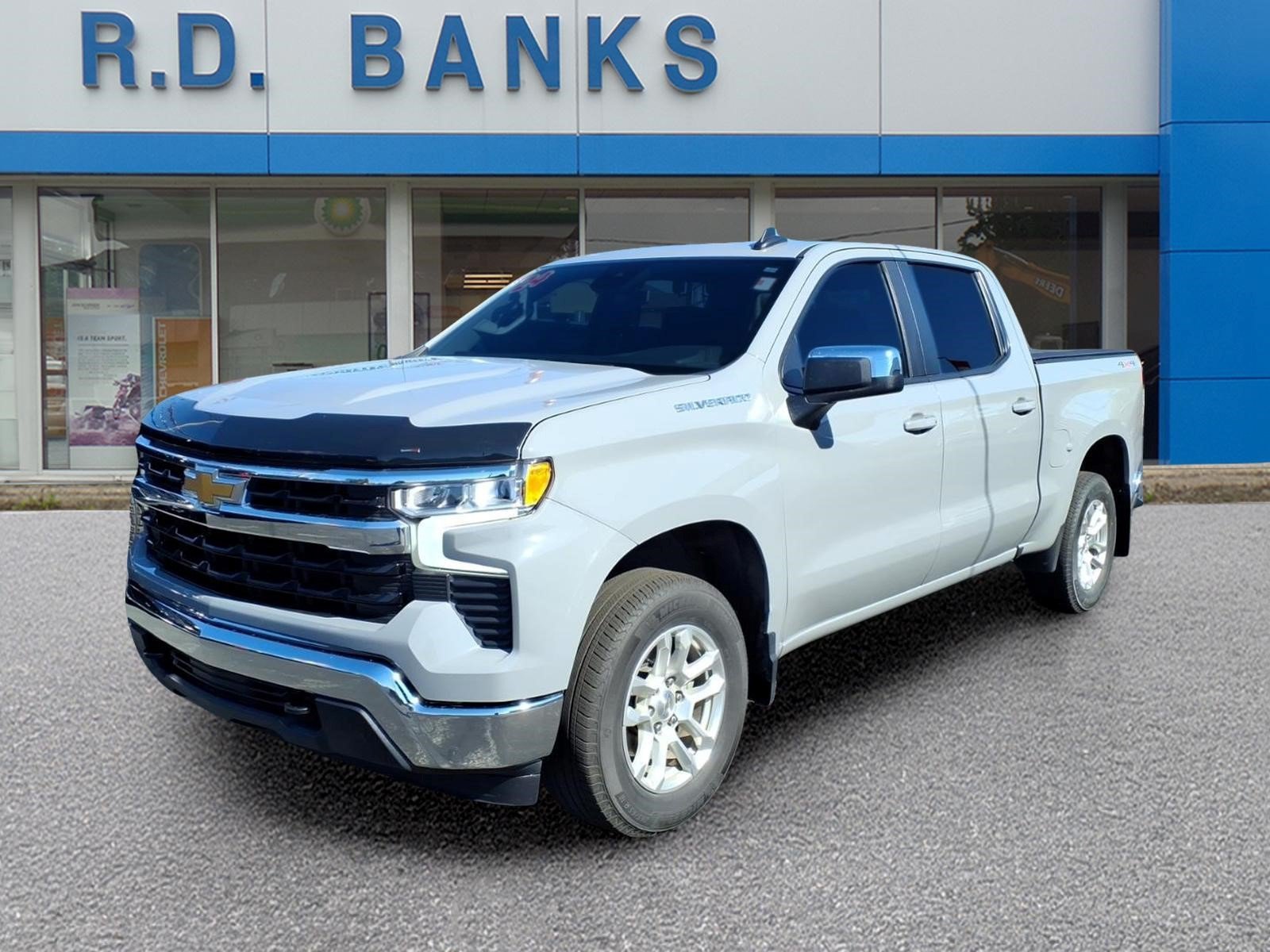 Certified 2024 Chevrolet Silverado 1500 LT AWD/4WD image 1