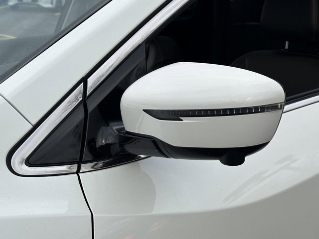 Certified 2024 Nissan Murano Platinum w/ Cargo Package image 10