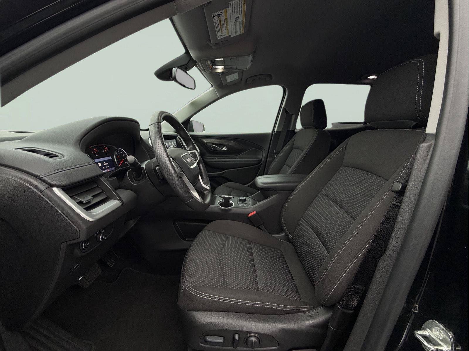 Used 2024 GMC Terrain SLE w/ Driver Convenience Package AWD/4WD image 18
