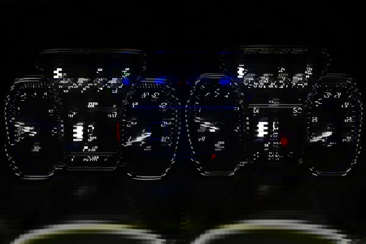 Used 2021 GMC Yukon Denali w/ Denali Premium Package image 22