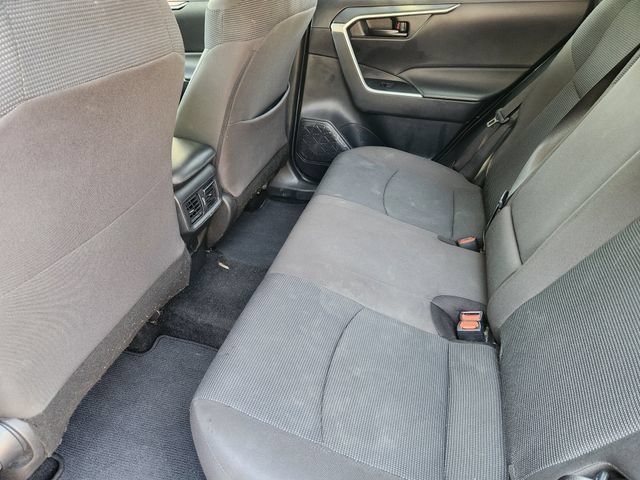 Used 2024 Toyota RAV4 LE FWD image 29