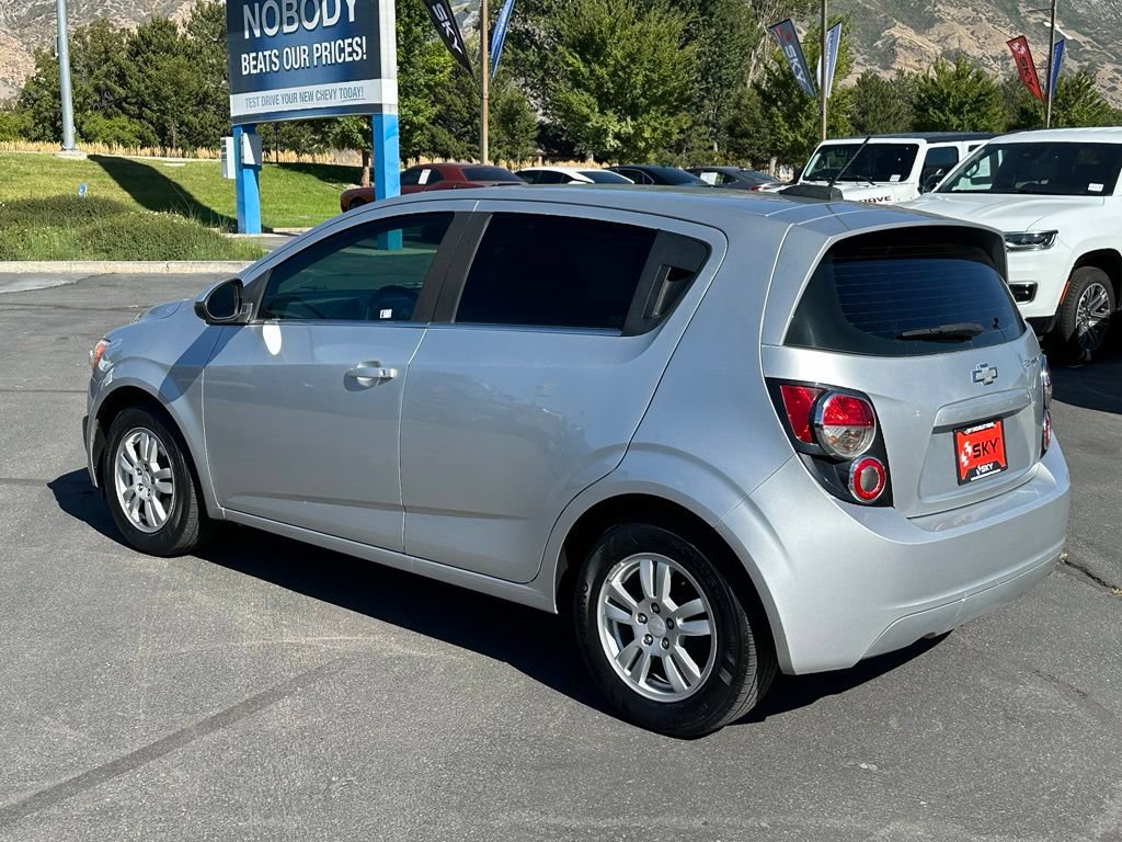 Certified 2016 Chevrolet Sonic LT FWD image 16