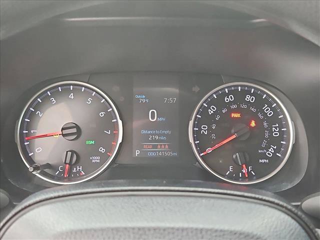 Used 2019 Toyota RAV4 XLE w/ Carpet Mat Package FWD image 14
