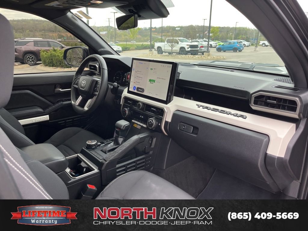 Used 2024 Toyota Tacoma TRD Sport w/ TRD Sport Upgrade Package image 28