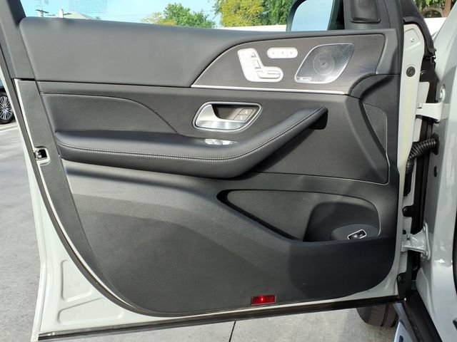 New 2026 Mercedes-Benz GLS 450 4MATIC image 12