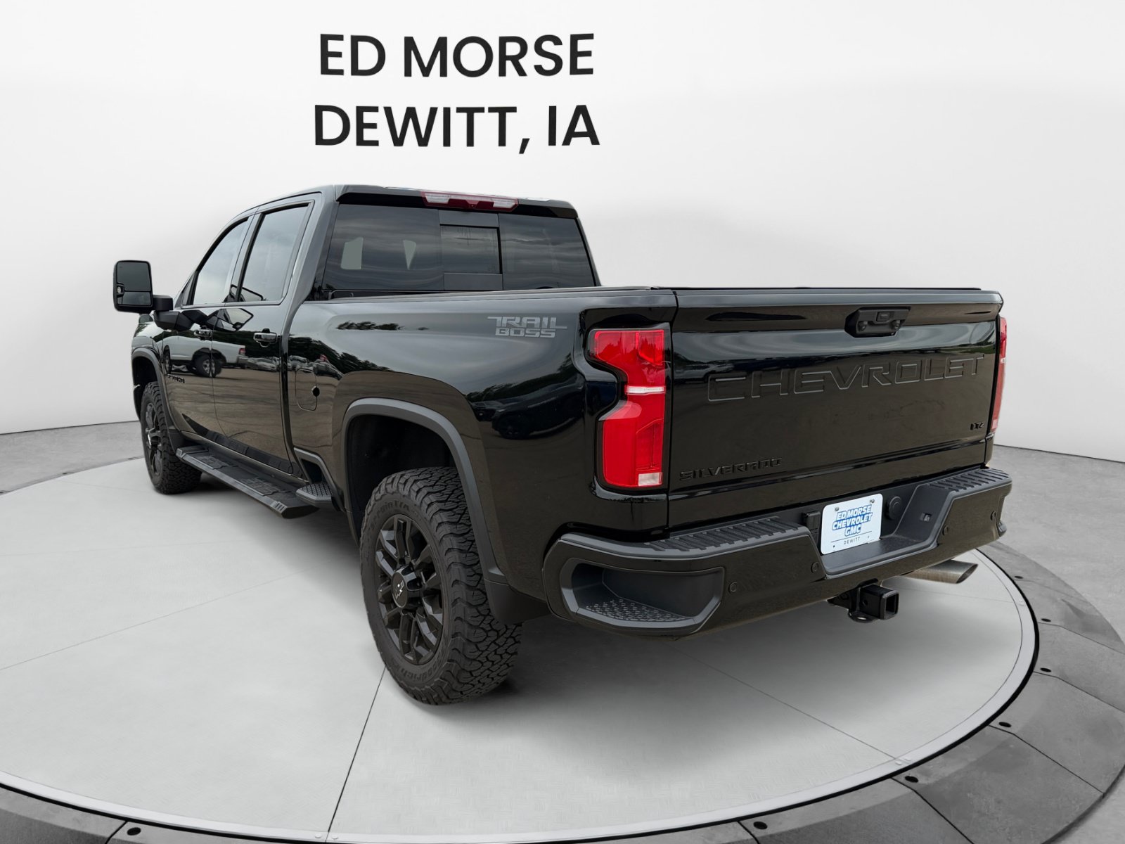 Used 2026 Chevrolet Silverado 2500 LTZ w/ Trail Boss Package AWD/4WD image 3