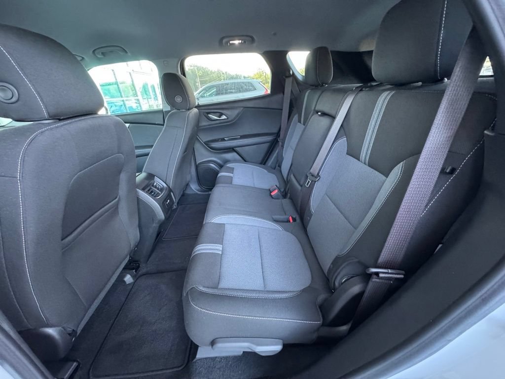 Used 2024 Chevrolet Blazer LT FWD image 20