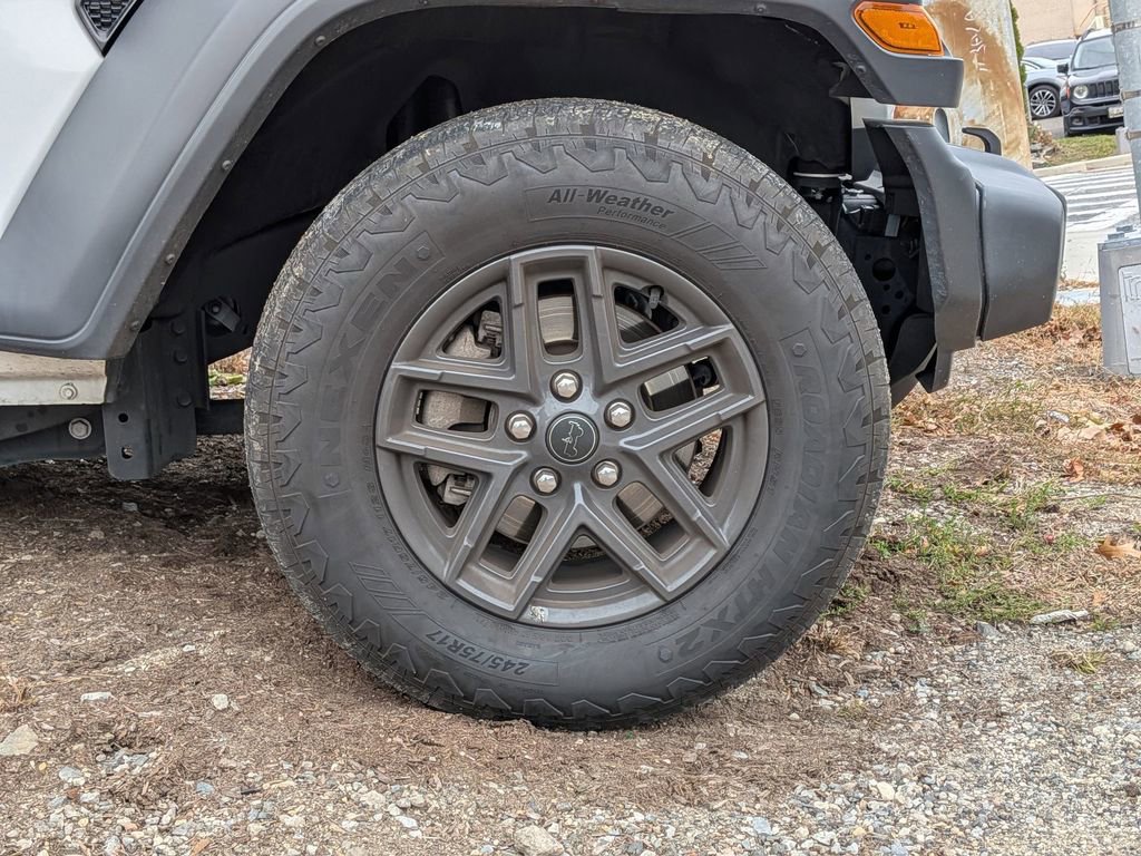 Used 2024 Jeep Wrangler Sport S image 25