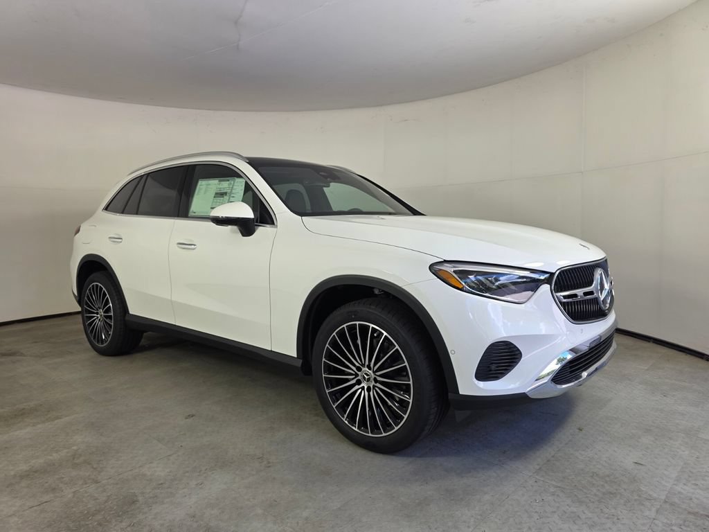 New 2026 Mercedes-Benz GLC 300 image 1