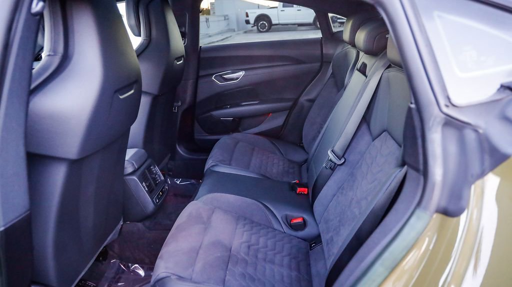 Used 2023 Audi e-tron GT Premium Plus w/ Performance Package AWD/4WD image 23