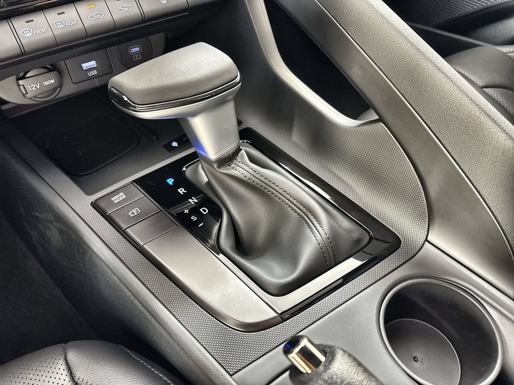 New 2026 Hyundai Elantra SEL Sport FWD image 21