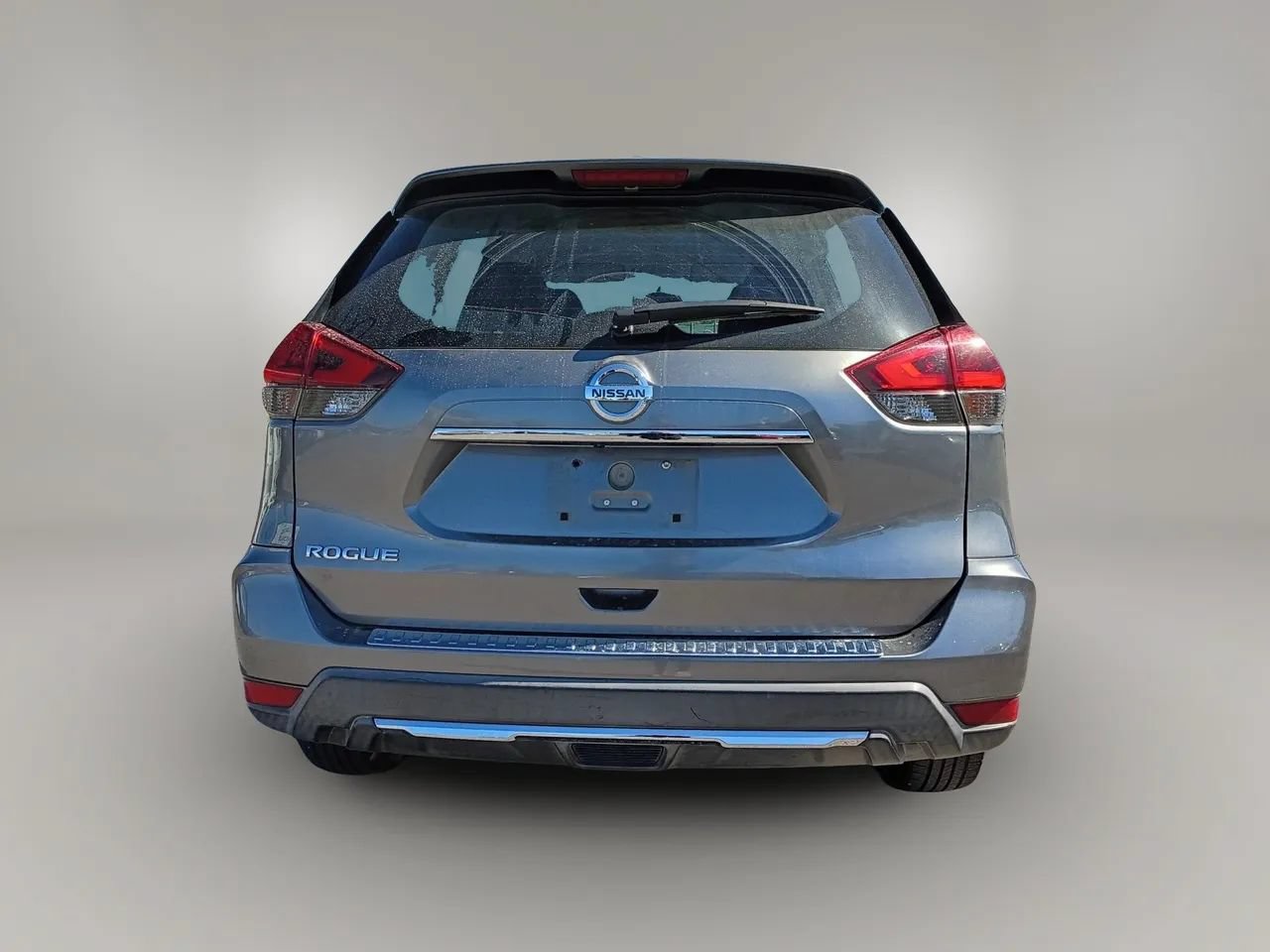 Used 2018 Nissan Rogue S FWD image 7