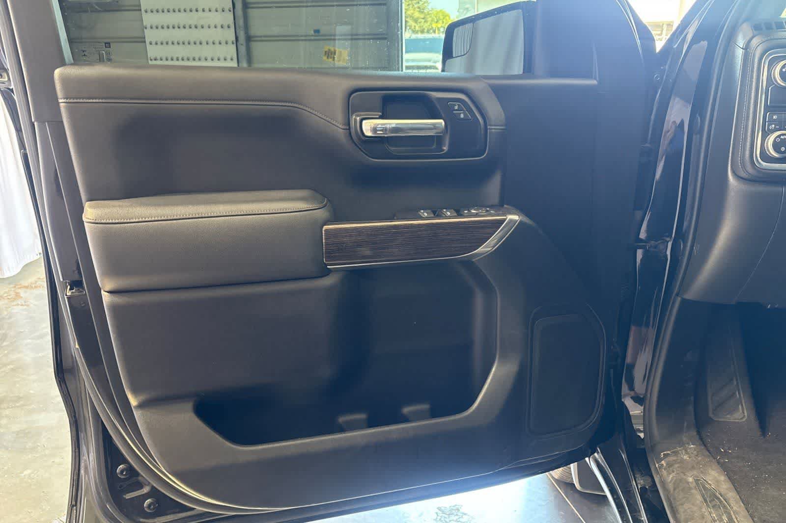 Used 2019 GMC Sierra 1500 Elevation w/ Elevation Value Package RWD image 15