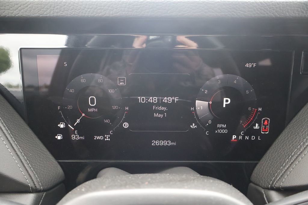 Used 2025 GMC Yukon Denali AWD/4WD image 18