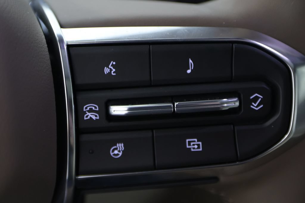 Used 2026 GMC Yukon Denali w/ Sun & Power Step Package AWD/4WD image 27