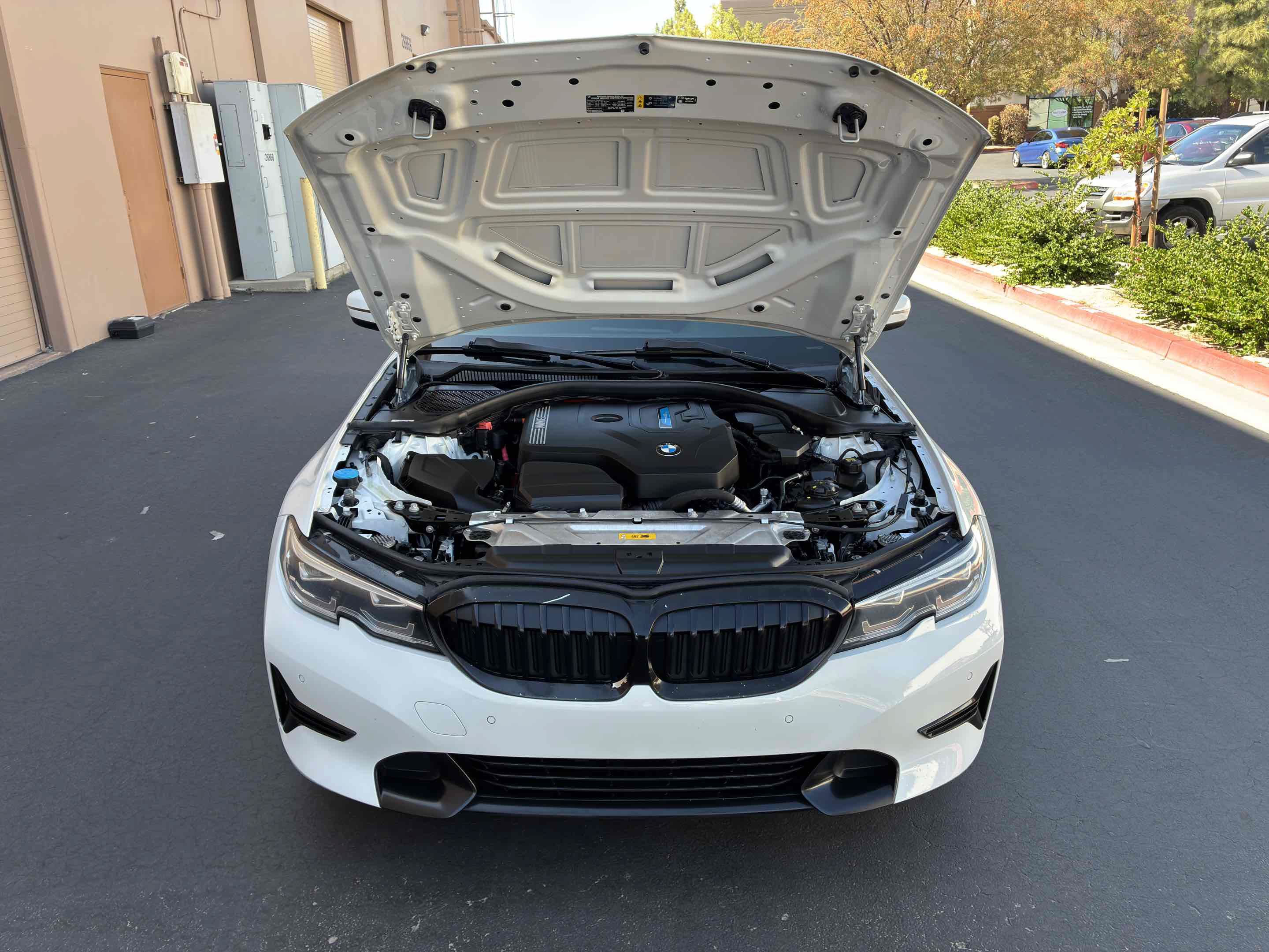 Used 2022 BMW 330e w/ Driving Assistance Package RWD image 62