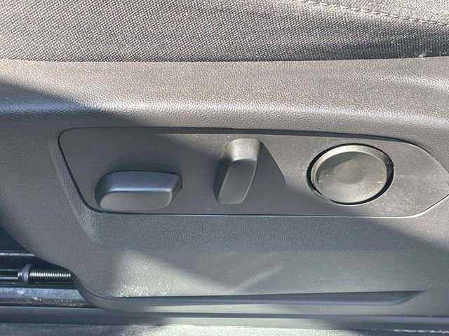 Used 2025 Chevrolet Silverado 2500 LT image 14