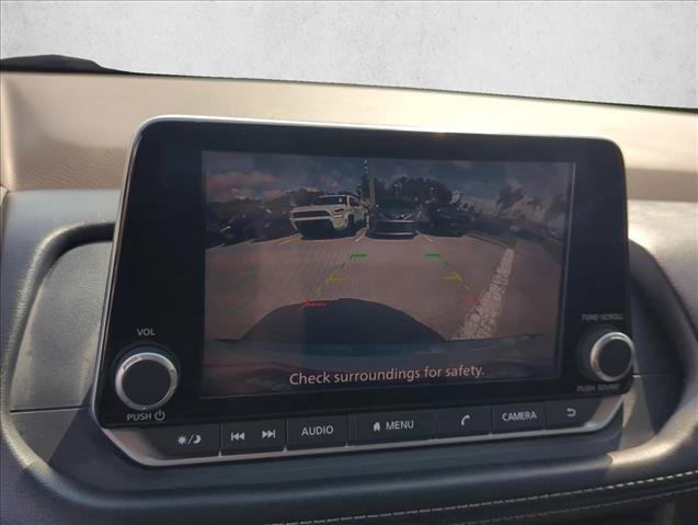 Used 2023 Nissan Rogue SV FWD image 19