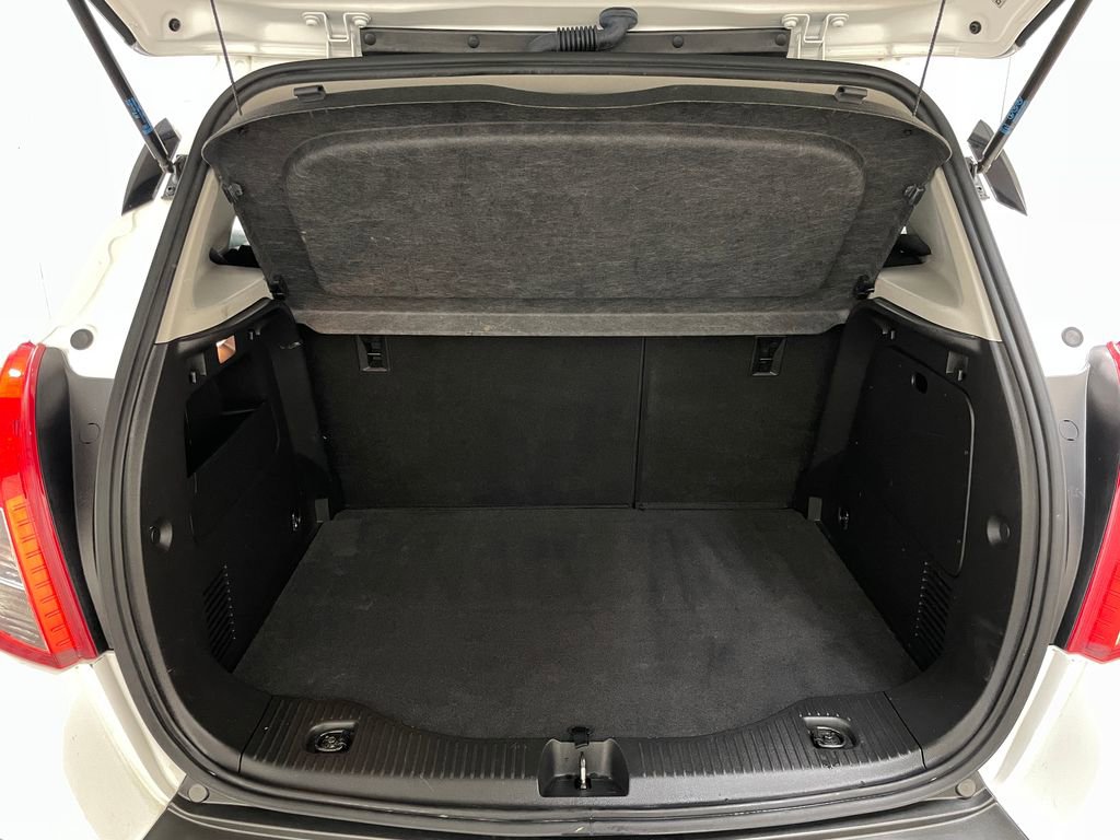 Used 2016 Buick Encore FWD image 39