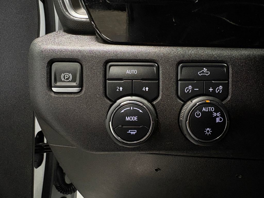 Used 2025 Chevrolet Silverado 1500 LT w/ Work Truck Package image 23