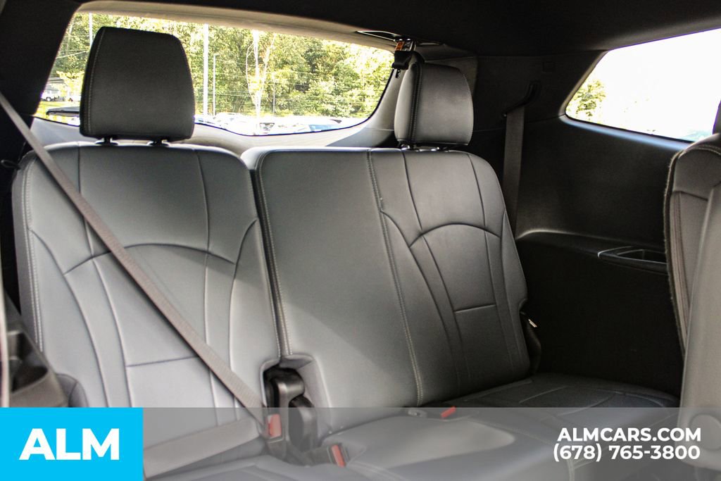 Used 2024 Buick Enclave Premium image 19