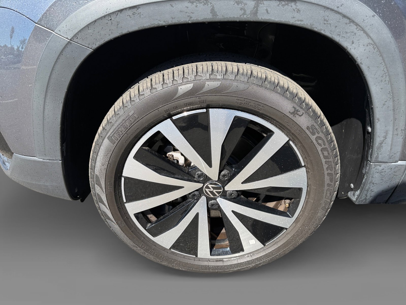 Used 2022 Volkswagen Taos SE image 9