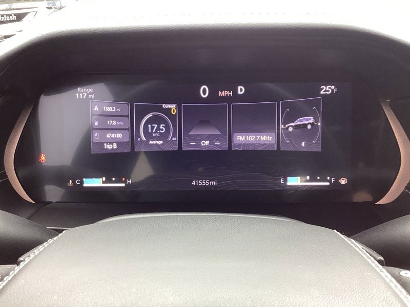 Used 2021 Jeep Grand Cherokee L Overland w/ Luxury Tech Group IV image 39