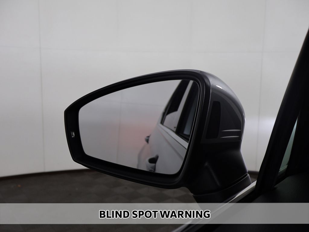 Used 2023 Volkswagen Tiguan SE FWD image 4