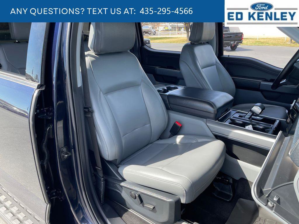 Used 2025 Ford F150 Lightning Flash image 31