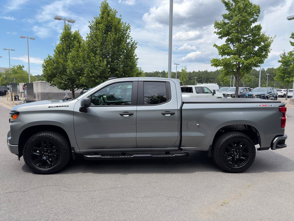 Certified 2025 Chevrolet Silverado 1500 Custom w/ Turbomax Blackout Package AWD/4WD image 4