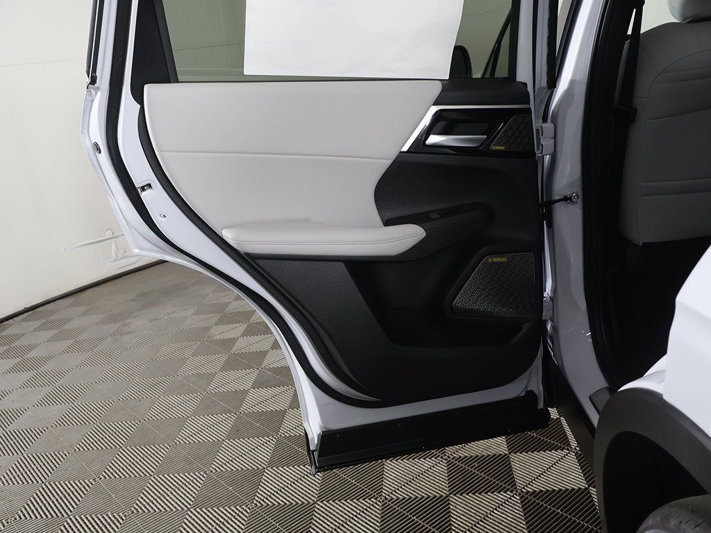 New 2026 Mitsubishi Outlander SE AWD/4WD image 27