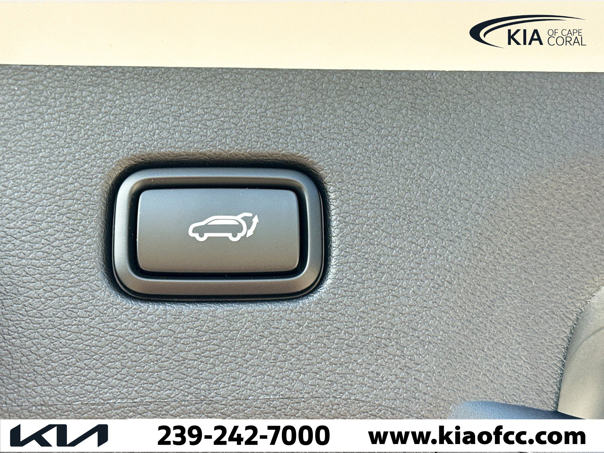 New 2026 Kia Sportage SX image 12