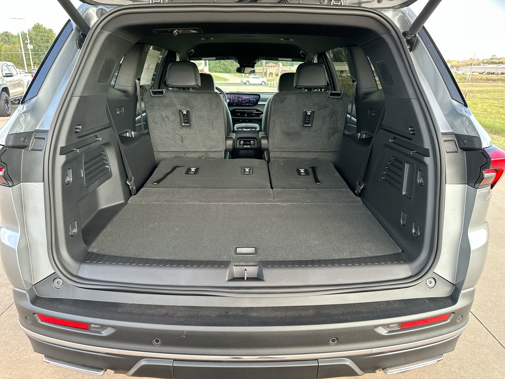 New 2026 Buick Enclave Preferred FWD image 24