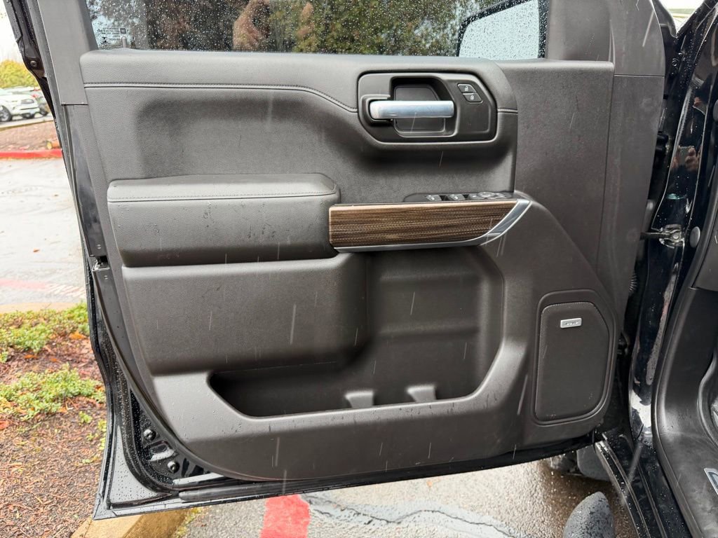 Used 2020 Chevrolet Silverado 1500 LT Trail Boss AWD/4WD image 11