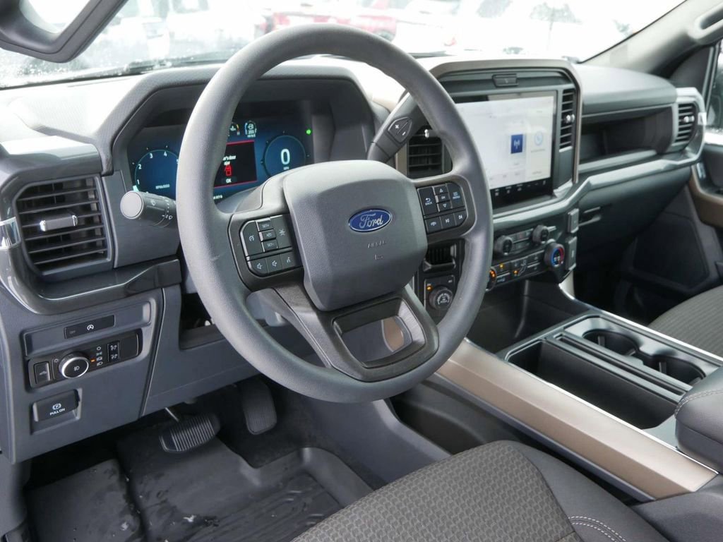 Used 2025 Ford F150 STX w/ Equipment Group 201A FX4 image 9