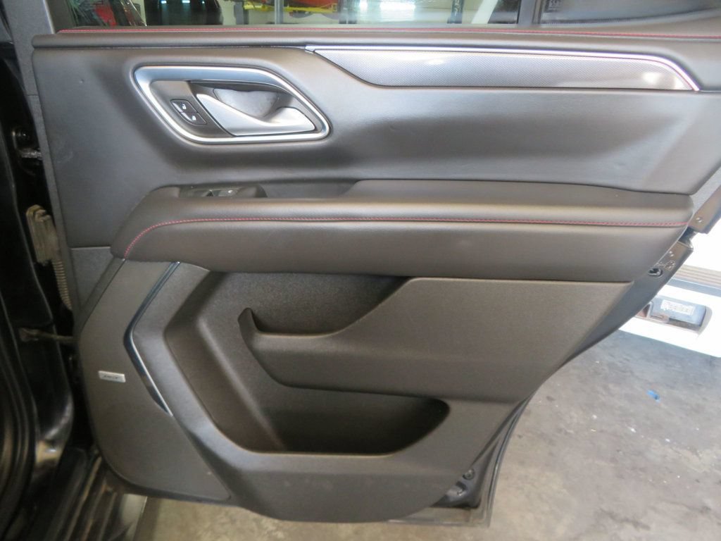 Used 2022 Chevrolet Tahoe RST w/ Luxury Package RWD image 30