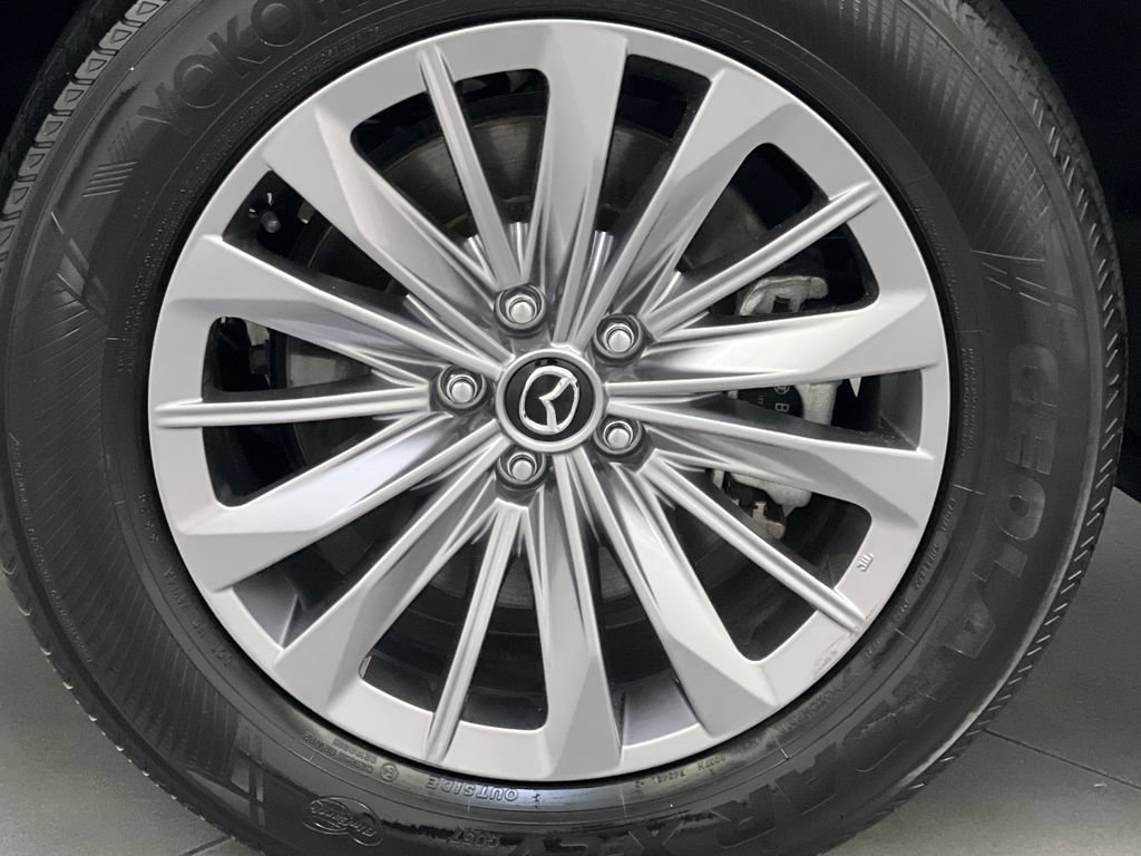 Used 2025 MAZDA CX-90 3.3 Turbo w/ Preferred Package AWD/4WD image 81