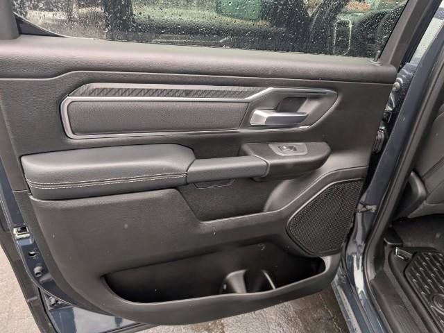 New 2026 RAM 1500 4x4 Crew Cab image 10