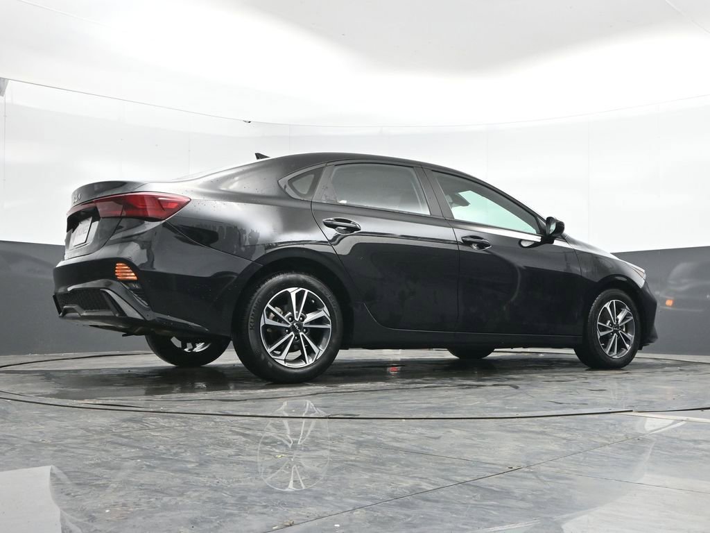 Used 2024 Kia Forte LXS image 40